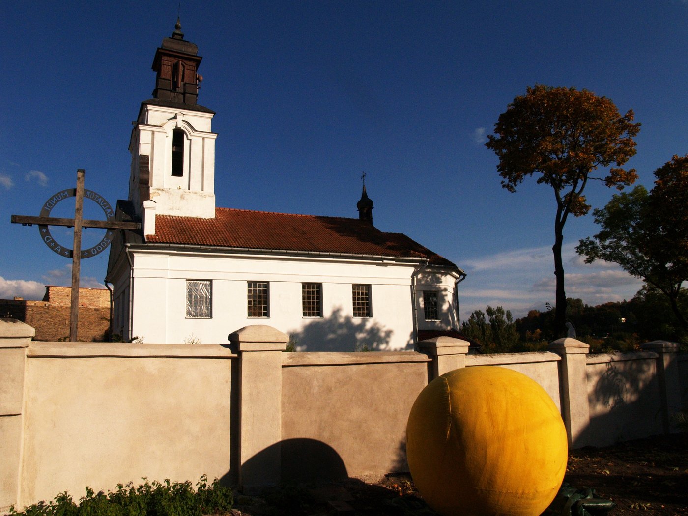Geltonas